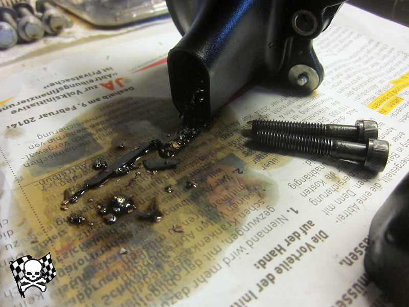 123k Service Rückstände im Ölrüssel