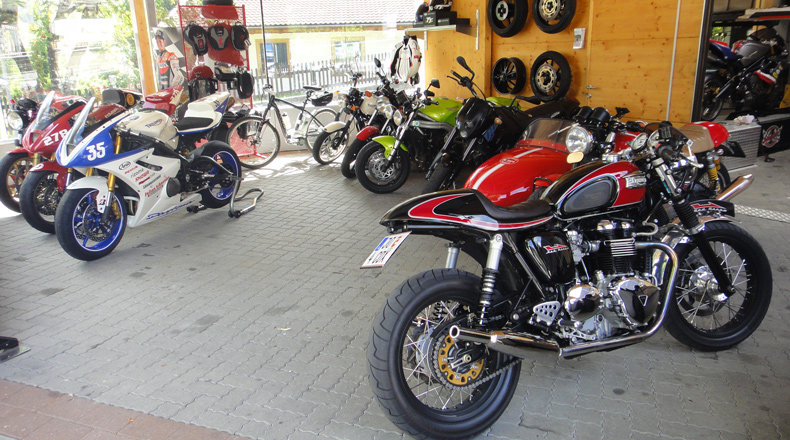 jul's garage