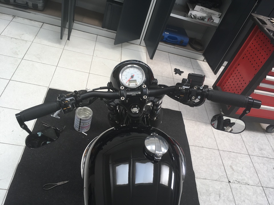 Cockpit2