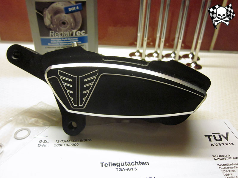 Müller 6-Kolbenzange Logo