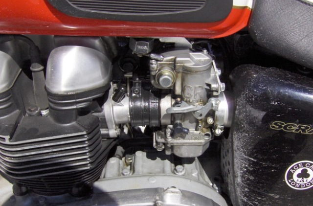 Asaugtrackt Scrambler 06/ Kawa Gummistutzen