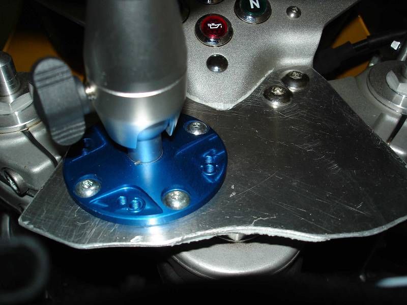 Sicht auf Adapterplatte 2 von unten