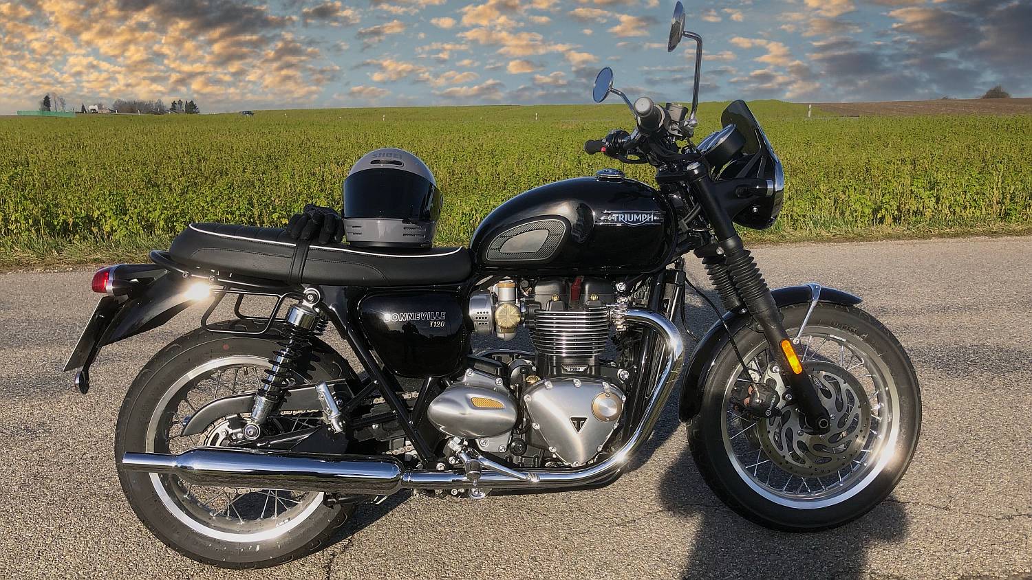 morka Bonneville T120