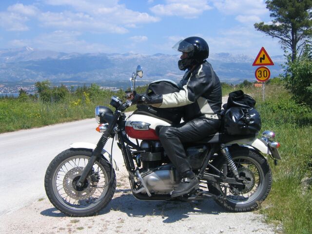 Thruxton CK
