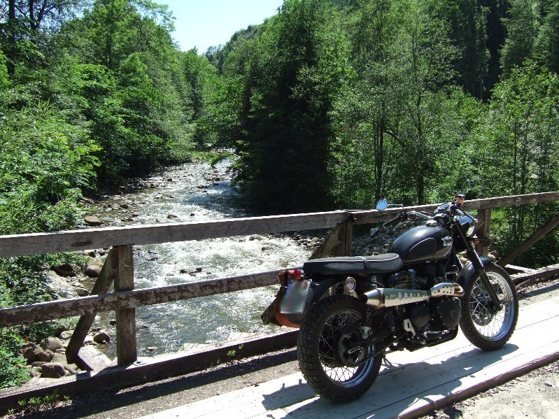 Scrambler auf Brücke 2